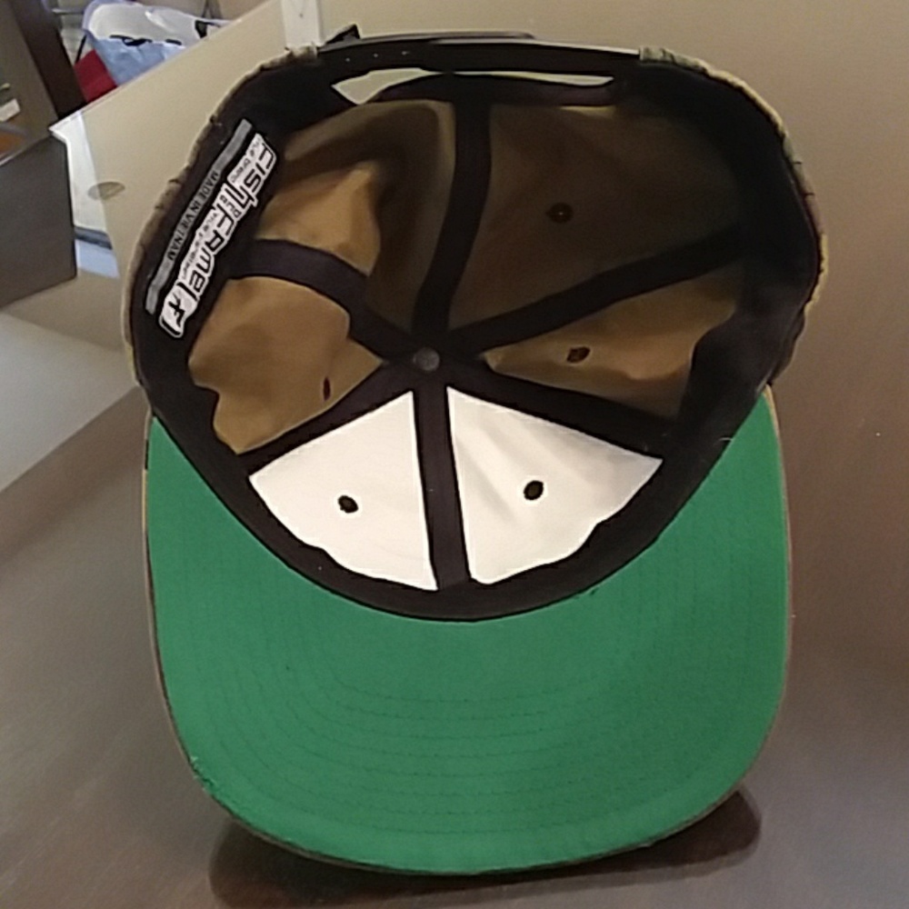 Fish & Fame Hat - Picture 5 of 5
